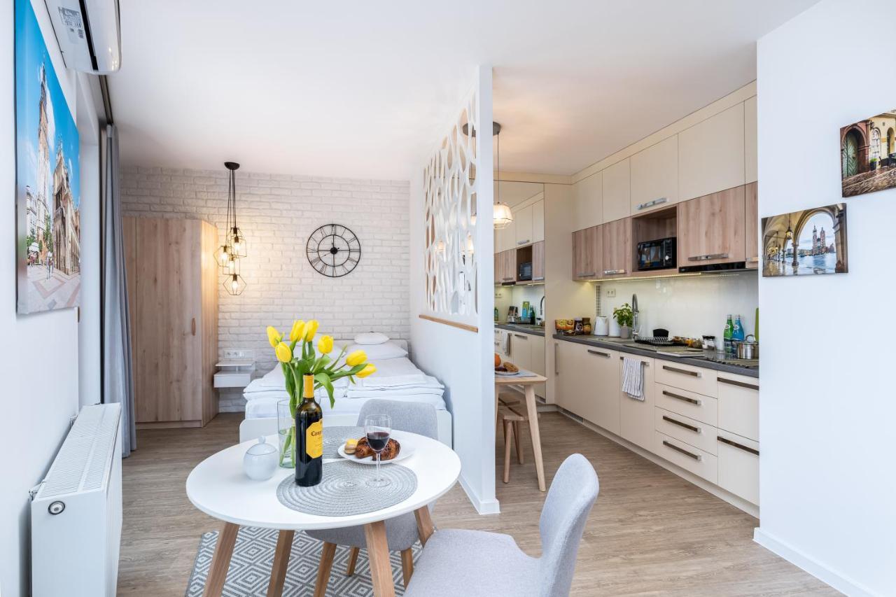 Apartament Mateo Inn Cracovia Esterno foto